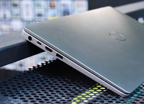 Dell Latitude 7400 i5 RAM 8GB 256GB SSD - Laptop Vàng Dell Latitude 7400 i5 RAM 8GB 256GB SSD - Laptop Vàng