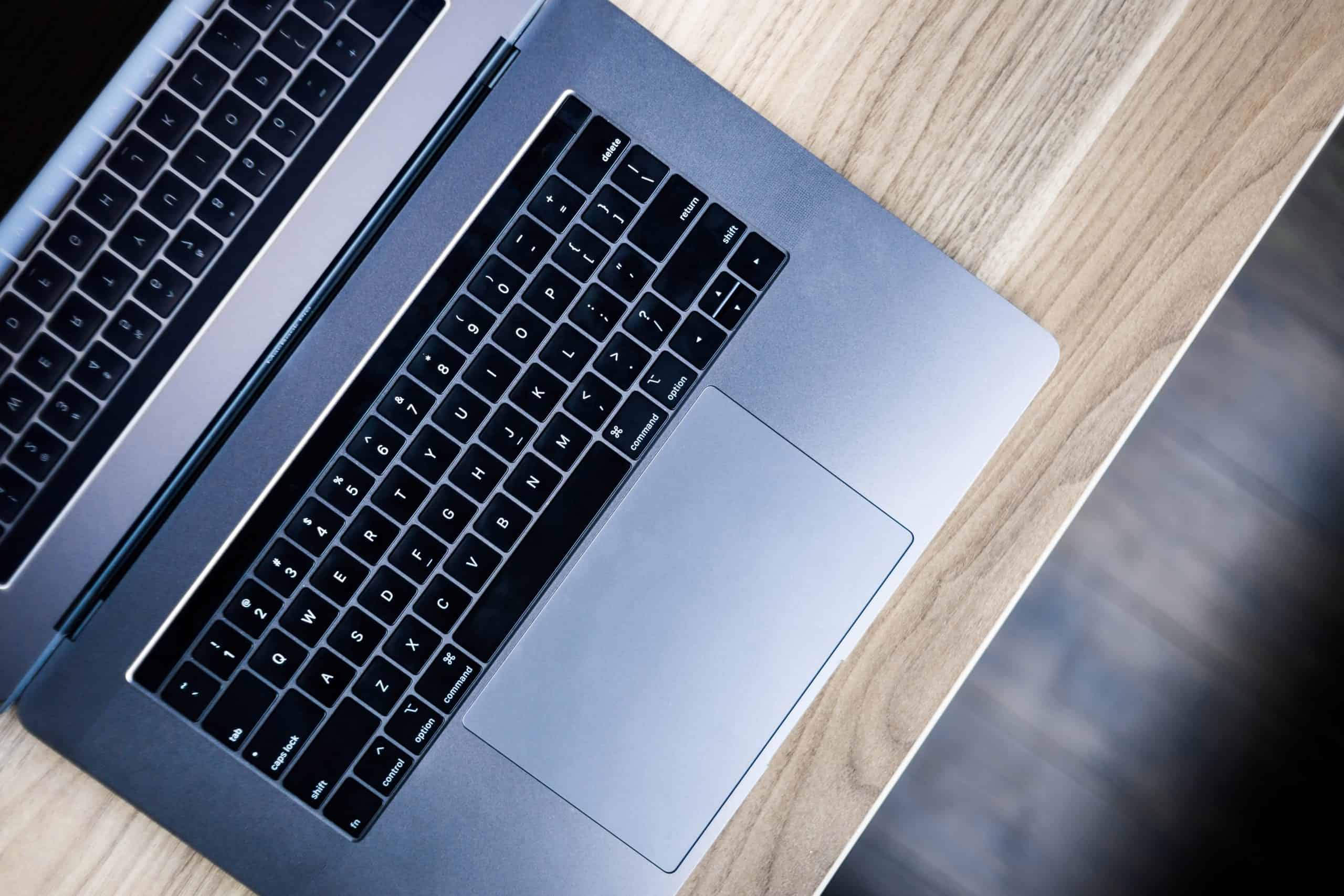  trackpad-macbook-pro-2017-laptopvang.com
