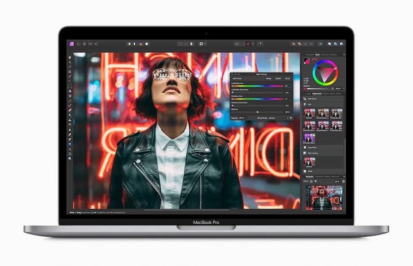 Macbook Pro 13 Inch 2020 - 4 Thunderbold