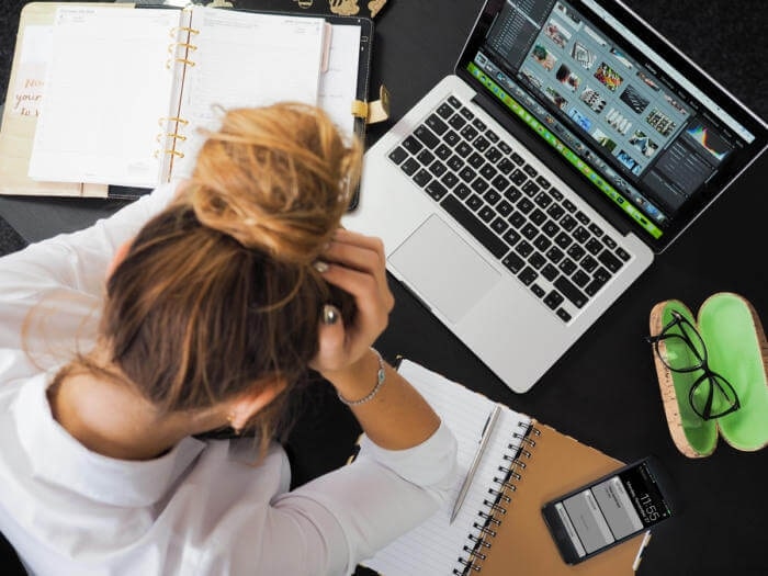 Macbook có thể kết nối với máy in qua nhiều cách