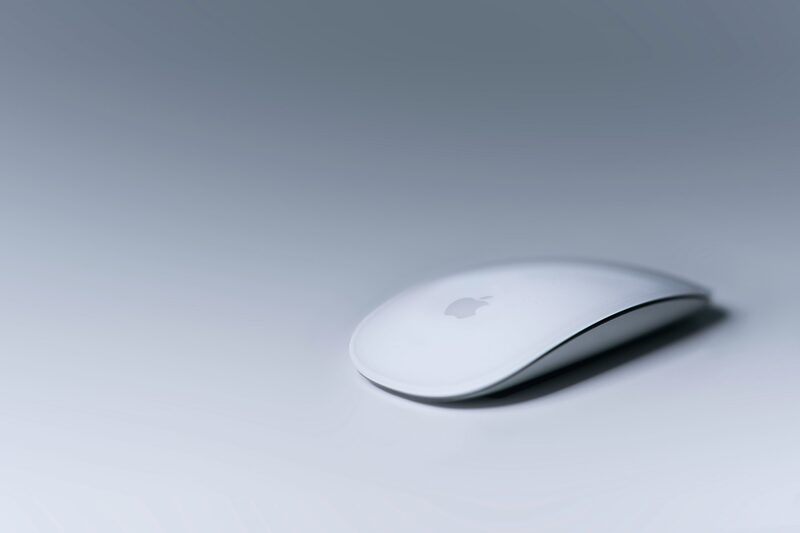 Apple-Magic-Mouse-2021-MK2E3-2