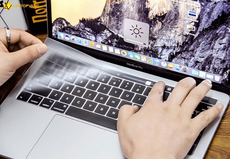 phủ phím macbook