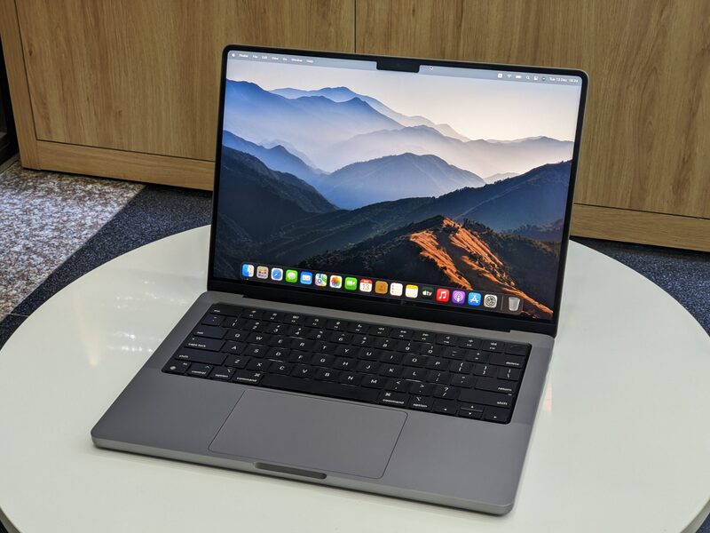 macbook pro 14 inh 2021