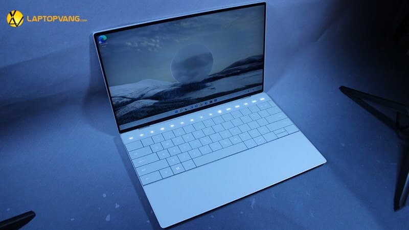máy tính dell cảm ứng