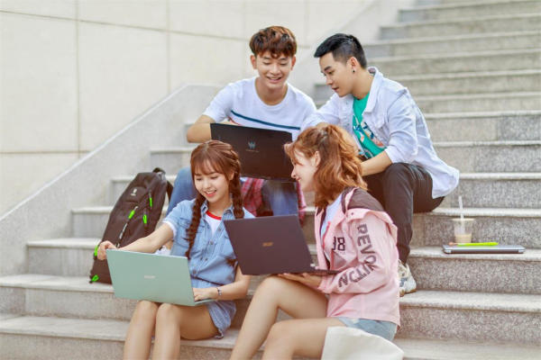 kinh nghiệm mua laptop cho sinh viên
