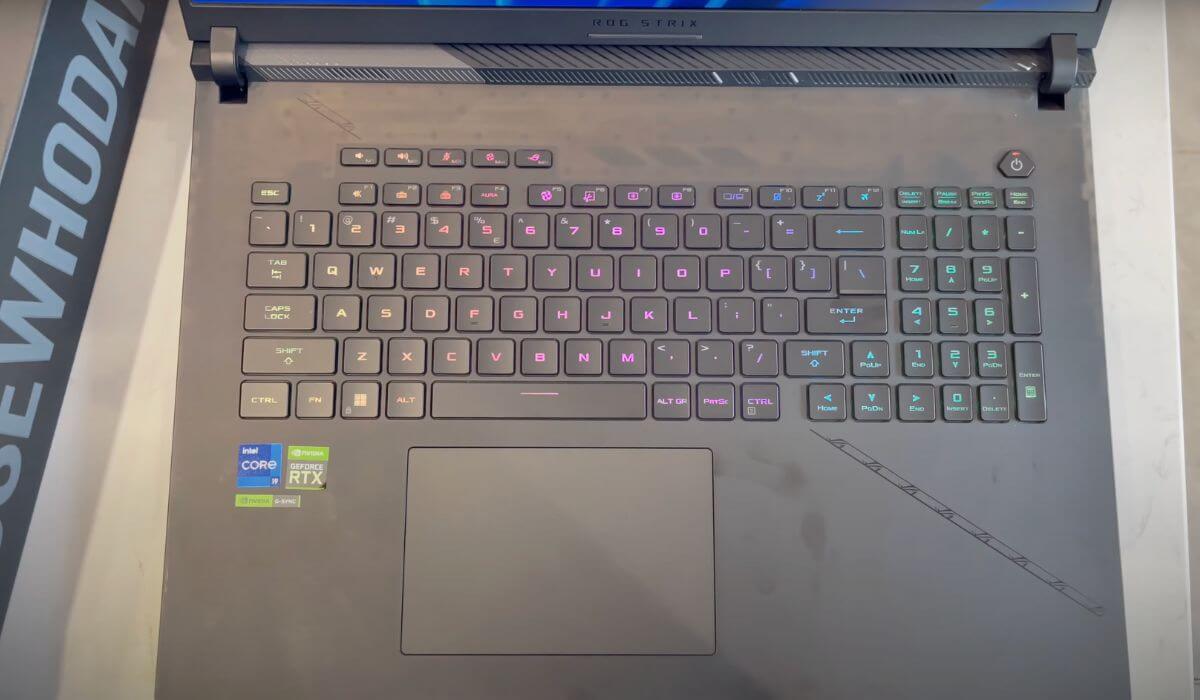 Bàn phím LED RGB Strix Scar 18 2023