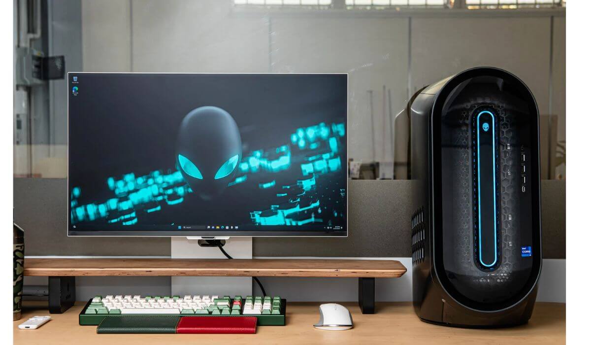 Alienware Aurora 15