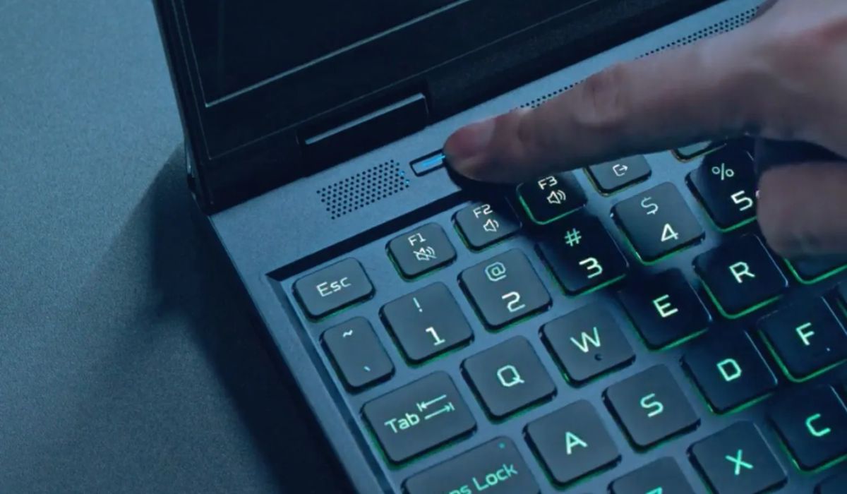 Bàn phím laptop mượt mà và nhạy bén