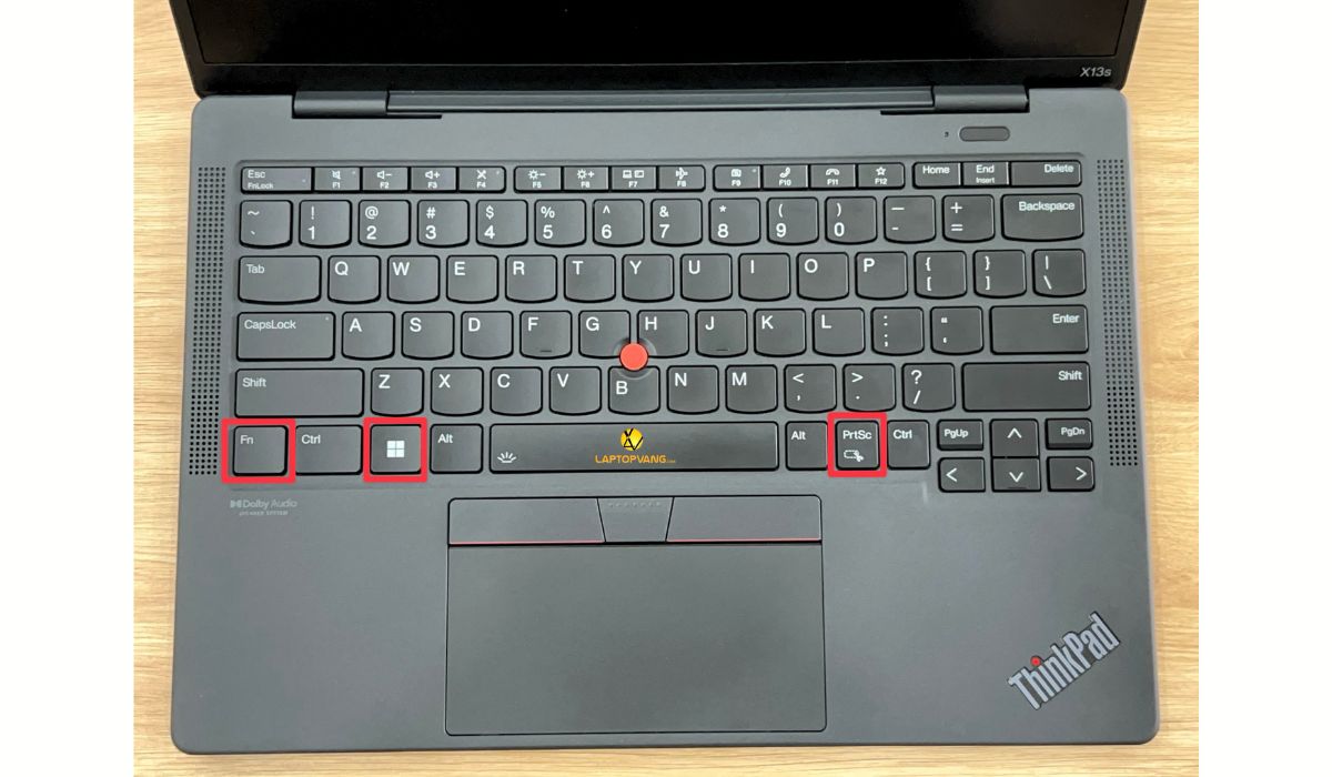 Chụp và lưu tự động với phím tắt Fn + Windows + PrtScn