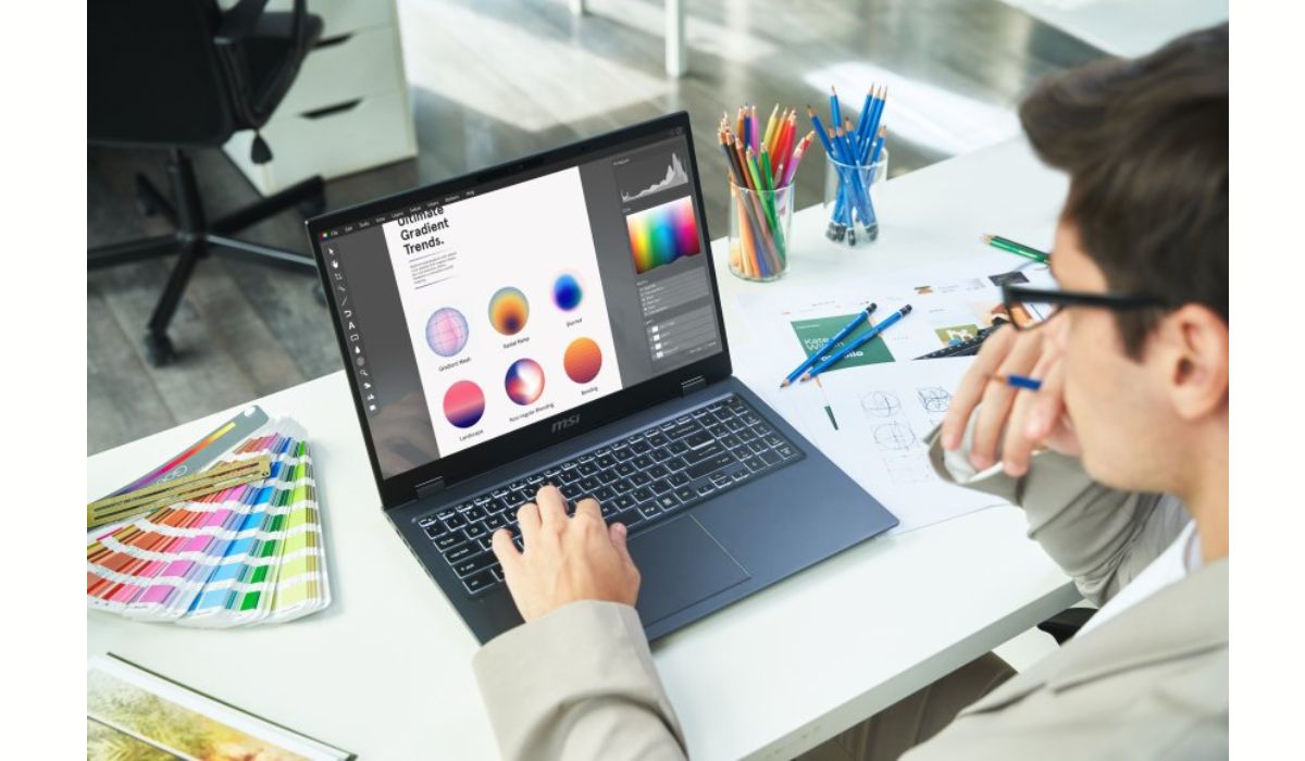 MSI Prestige 16 Studio có bàn phím và touchpad mượt mà