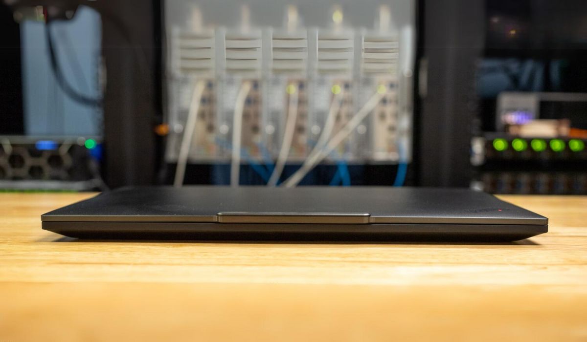 ThinkPad P1 Gen 7 là một laptop mạnh mẽ