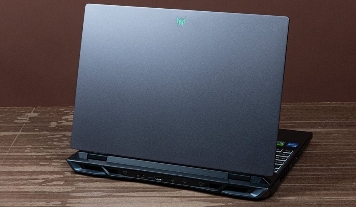 Mặt lưng của laptop