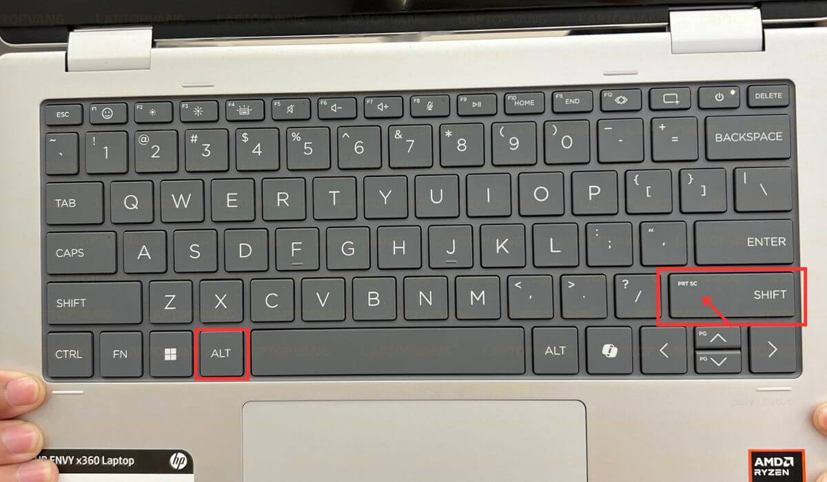 Alt + PrtSc