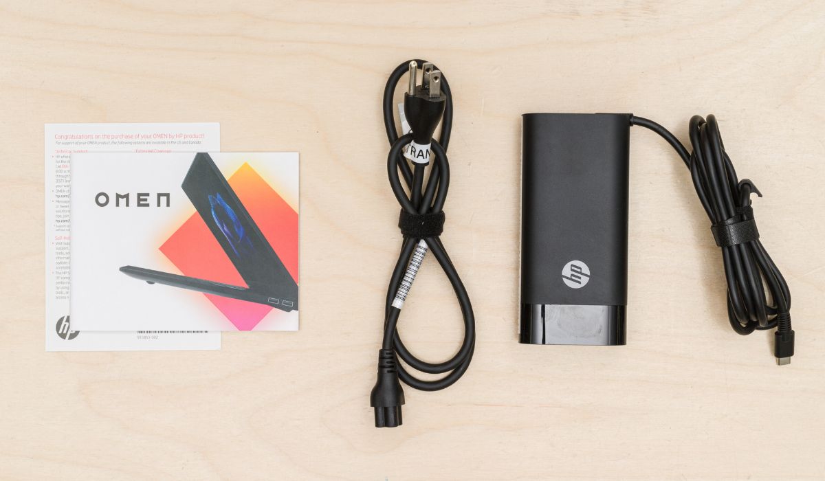 Bộ sạc của laptop Omen Transcend 14 
