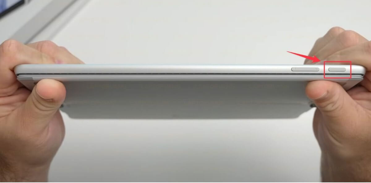 khởi động lại surface