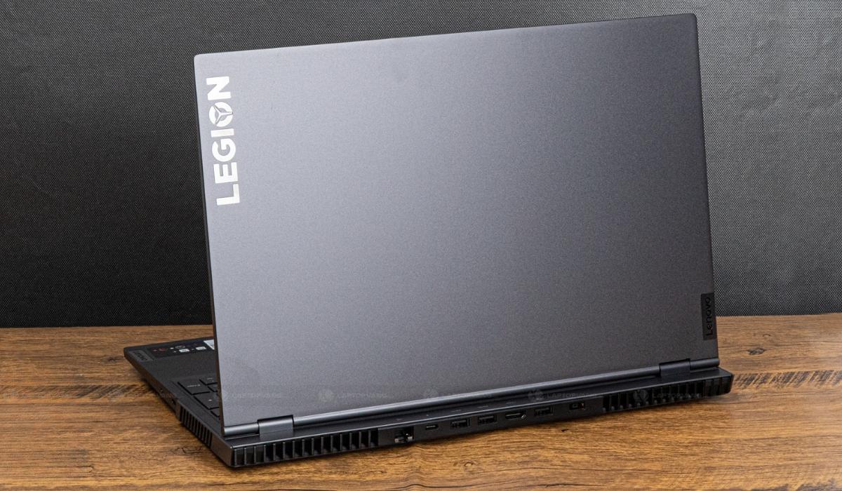 Lenovo Legion sở hữu đa dạng cổng kết nối