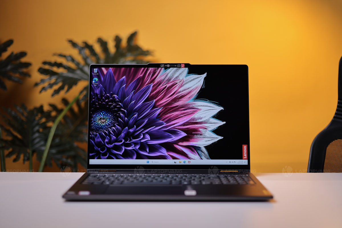 Màn hình Lenovo Yoga 7i 16iml9