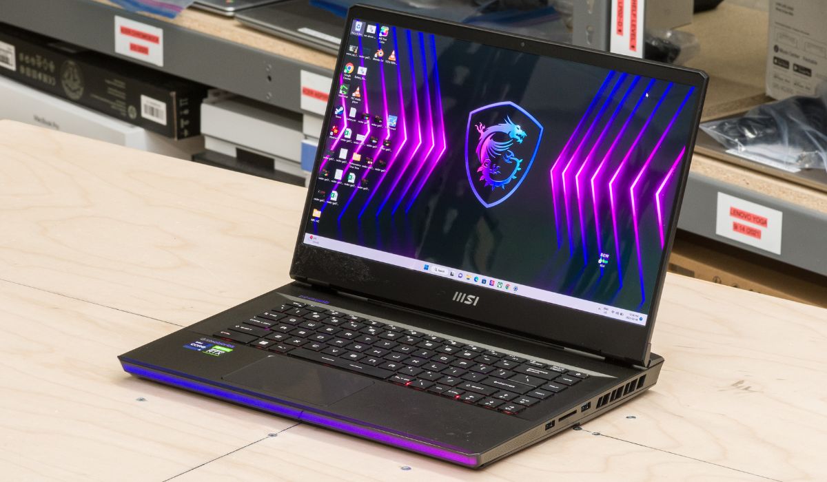 MSI Raider GE68 HX 16 hiệu năng mạnh mẽ