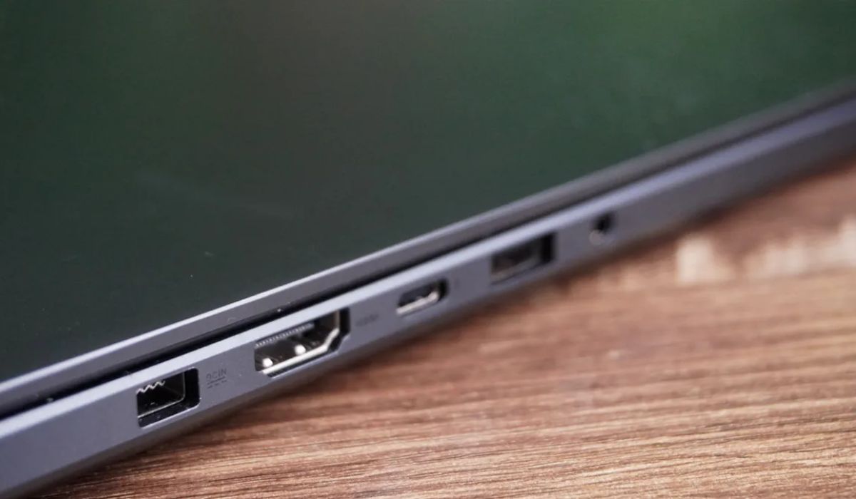 Các cổng kết nối của laptop