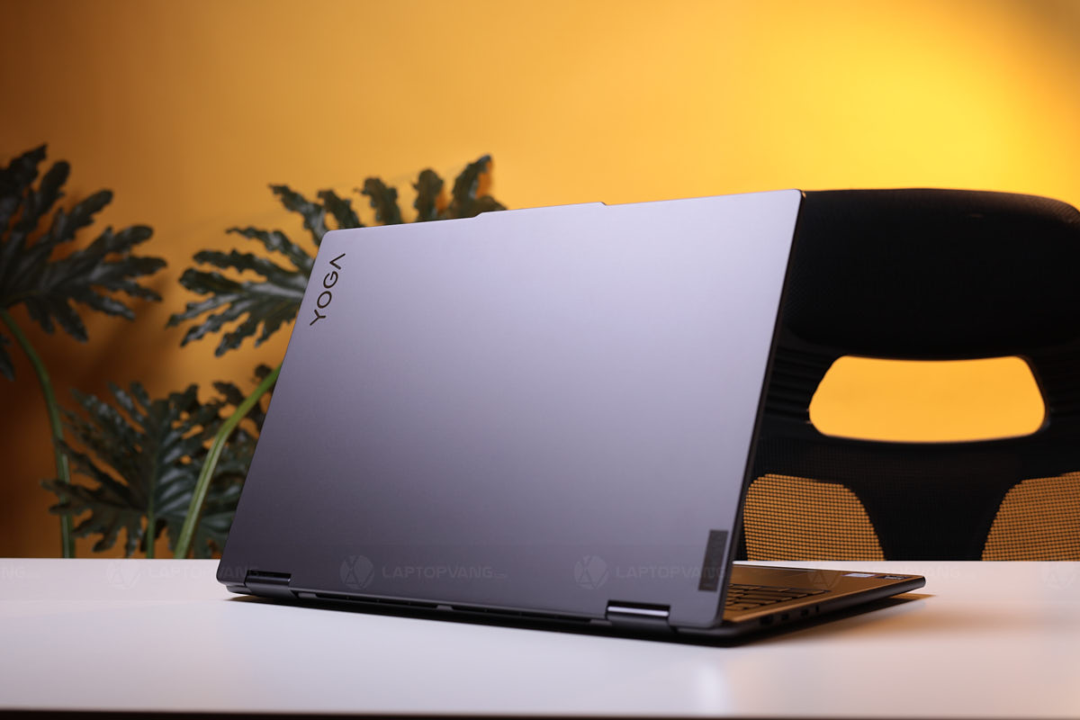 Thiết kế tổng quan Yoga 7i 16iml9