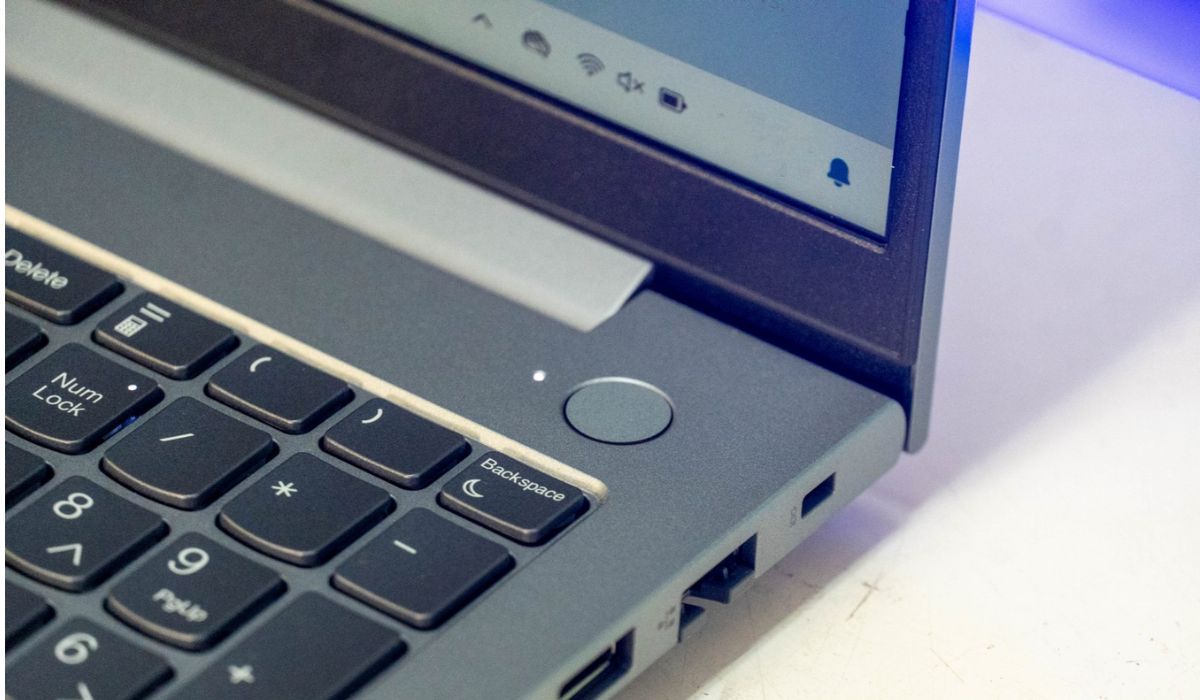 Đầu đọc vân tay của laptop