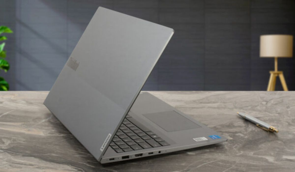ThinkBook 16 G6 IRL với vẻ ngoài thời trang