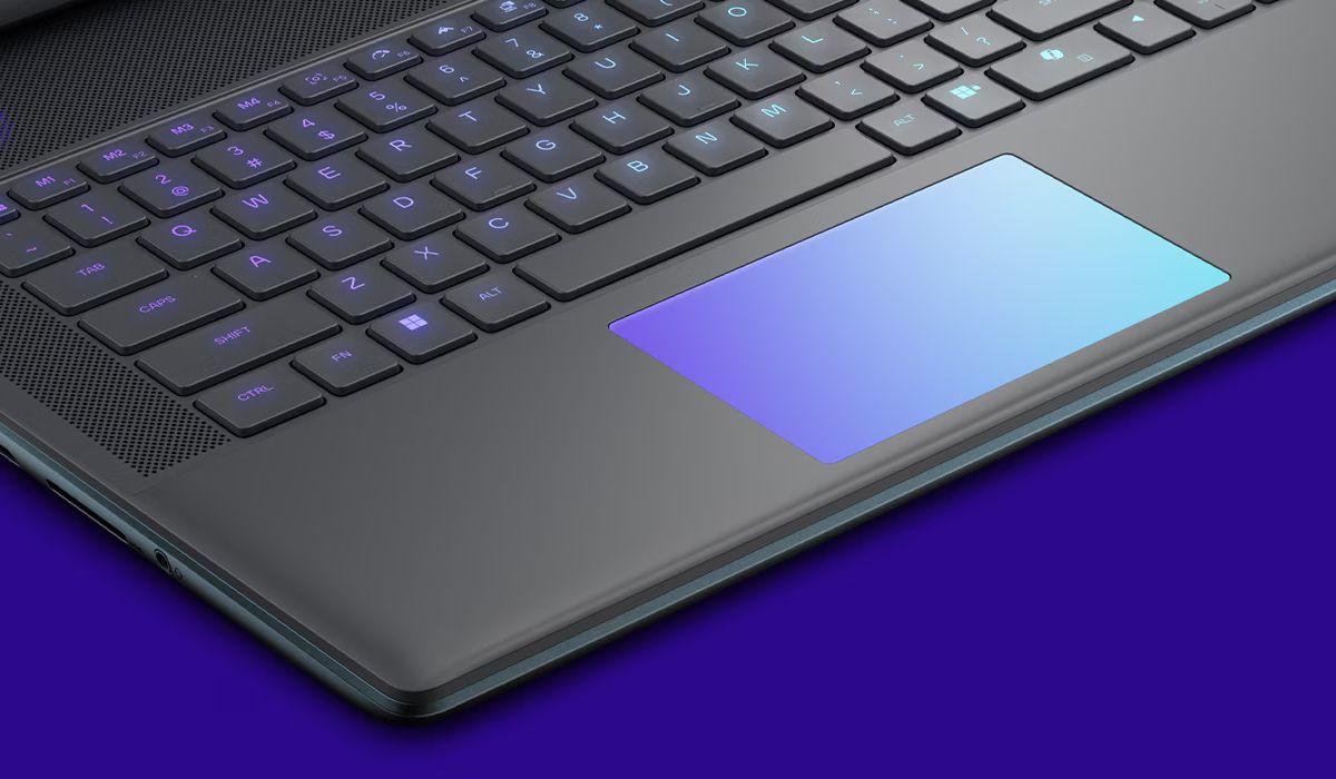 Bàn phím và touchpad Alienware 16 Area 51 AA16250 thoải mái