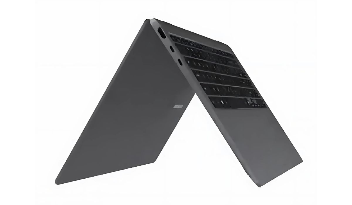 Các cổng kết nối của laptop (trái)