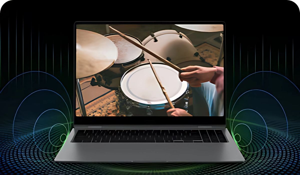 Samsung Galaxy Book5 Pro 360 với hệ thống âm thanh mạnh mẽ