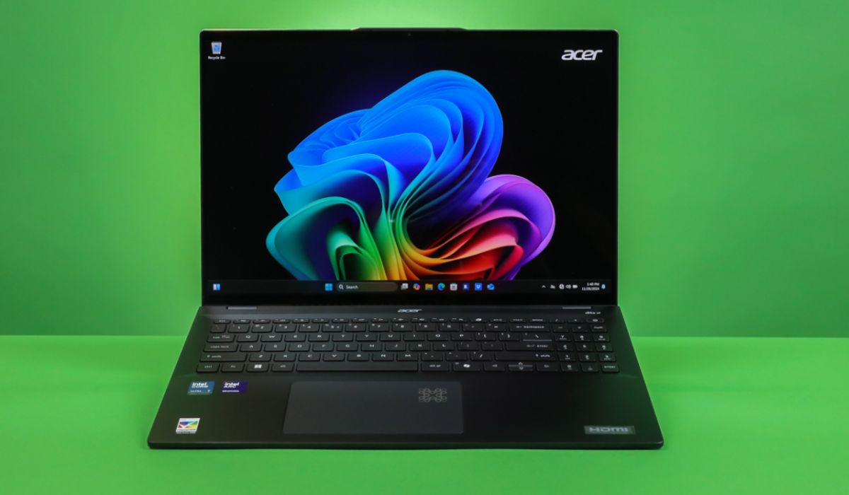 Màn hình của laptop Acer Swift 16 AI SF16-51T-76TG