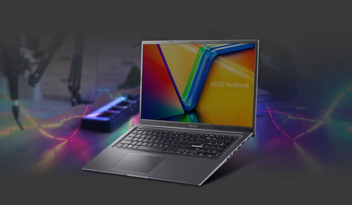 Bàn phím và touchpad hiện đại và phù hợp làm việc chuyên nghiệp