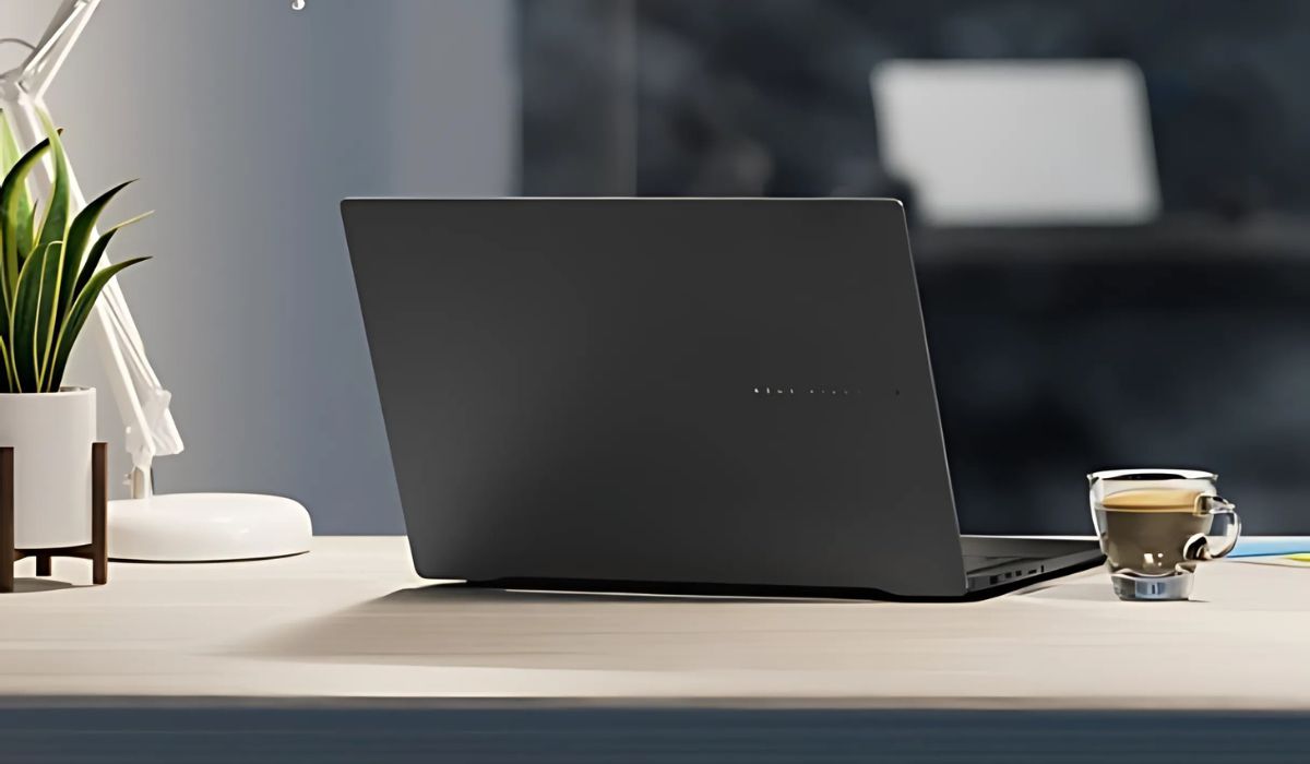 Asus Vivobook S 16 S5606 hiện đại và cao cấp