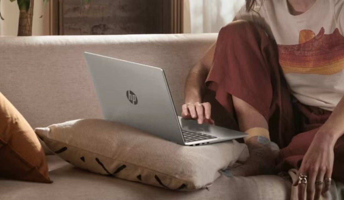 HP Omnibook 5 AI 16 là lựa chọn mạnh mẽ và thời trang