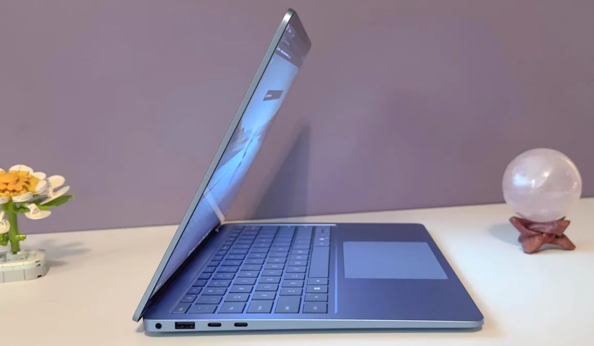 Laptop mang tới các tính năng mạnh mẽ hỗ trợ người dùng