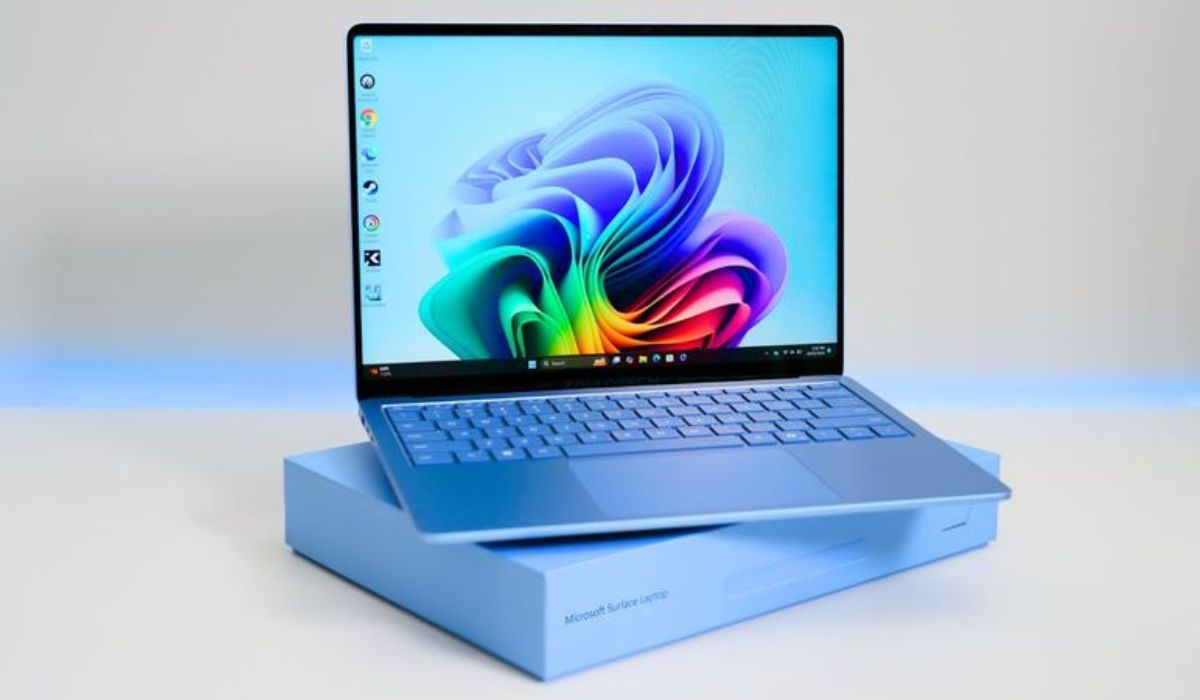 Surface Laptop 7 13 Ultra 7 có thiết kế mỏng nhẹ